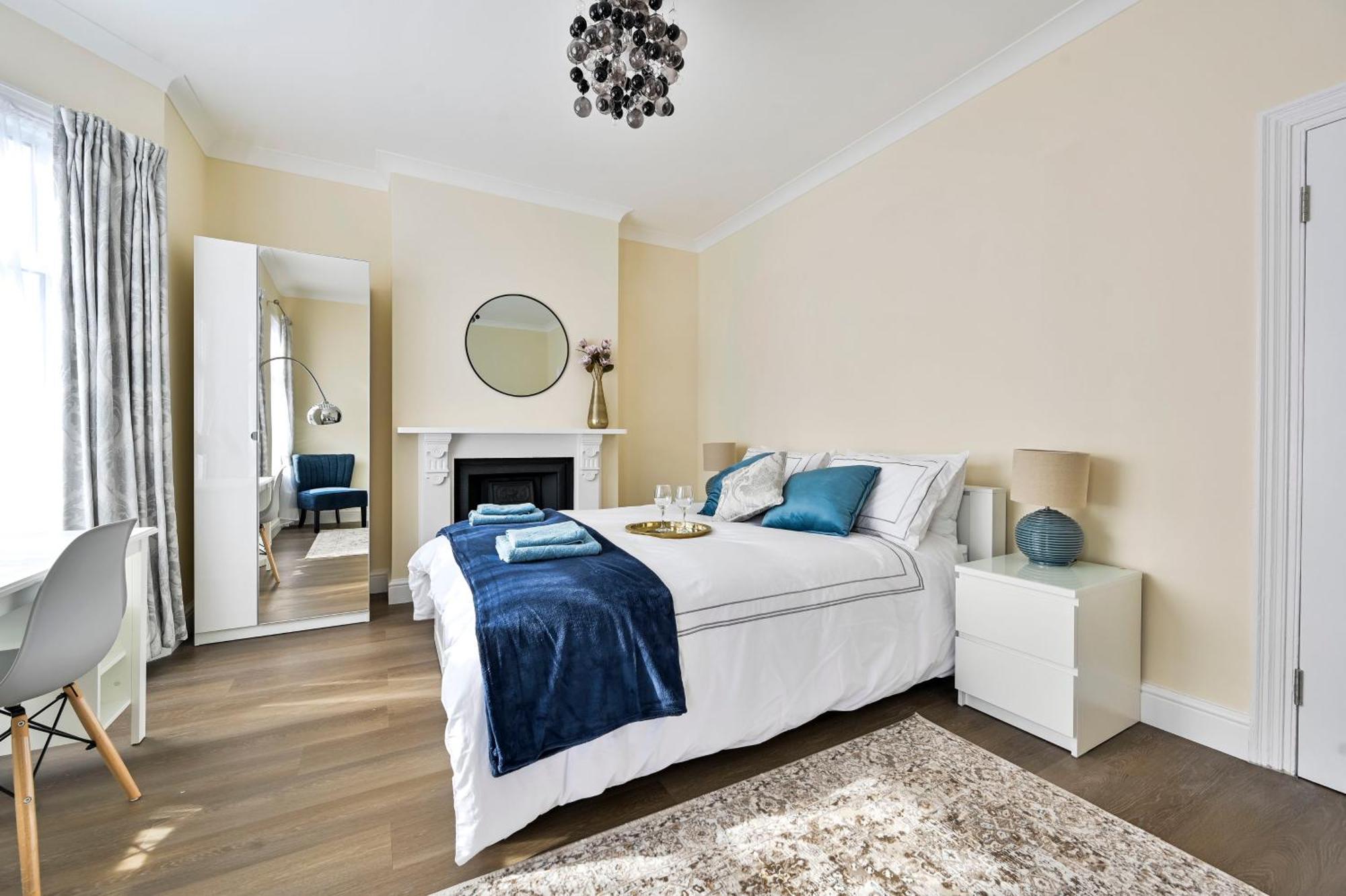A Two Bedroom A Stride Away From Meridian Greenwich London Exteriör bild